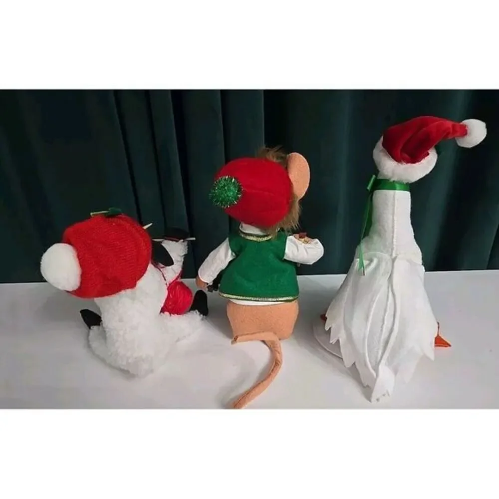 Annalee Christmas Painting Mouse, Knitting Lamp, And Goose w/ Gift 9-10